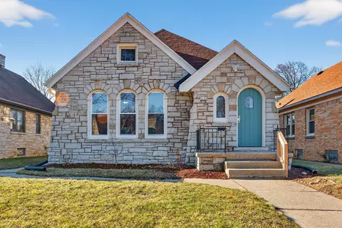 3195 N 58th, Milwaukee, WI 53216
