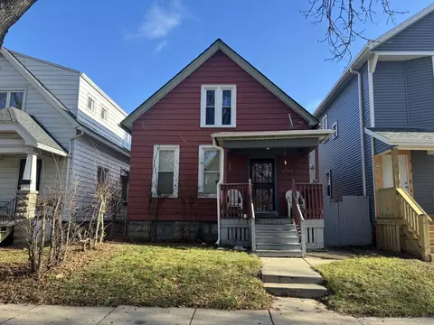 2760 N Booth, Milwaukee, WI 53212