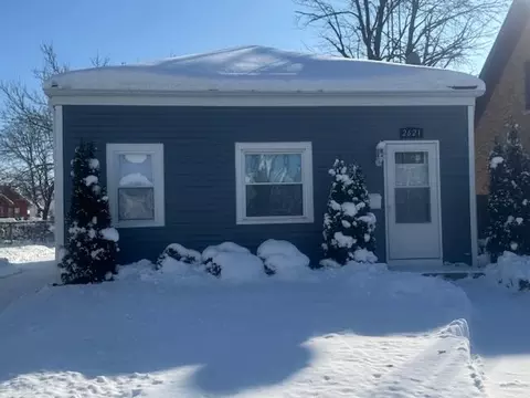2621 Lincoln, Kenosha, WI 53143