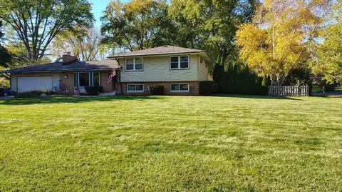 3465 Nassau, Brookfield, WI 53045