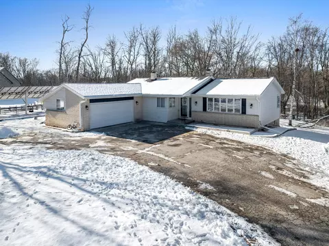 2440 Victoria, Manitowoc Rapids, WI 54220