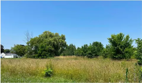 Lt0 21st, Kenosha, WI 53140