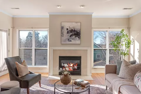 1220 E Locust #310, Milwaukee, WI 53212
