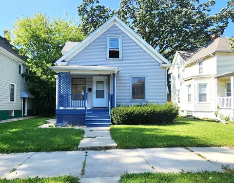 1640 Boyd, Racine, WI 53405