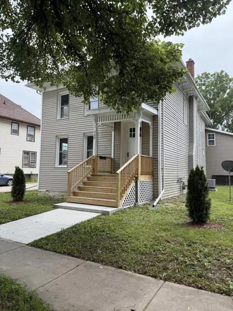 120 E 2nd, Fond Du Lac, WI 54935