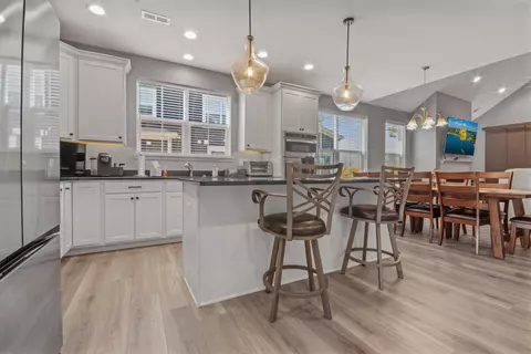 Kitchen - 2631 Mooring, Delavan, WI 53115 photo 2 of 2