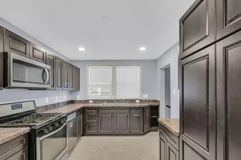 1528 Thurston, Racine, WI 53405