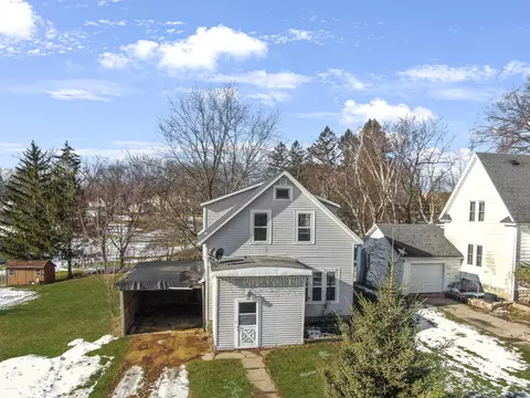 809 Ontario, Cashton, WI 54619