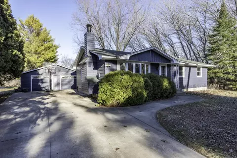 9705 8th, Pleasant Prairie, WI 53158