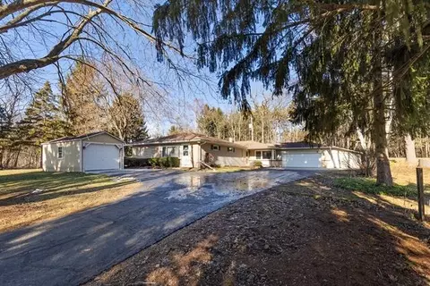 n7543 State Park Drive, Whitewater, WI 53190