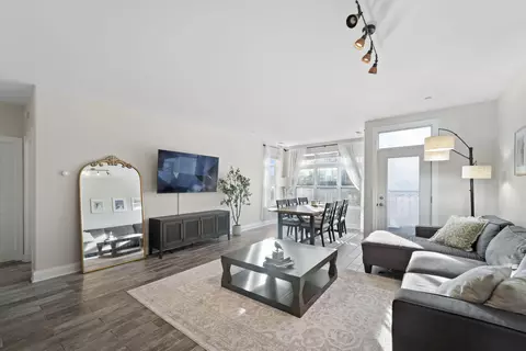 1915 N Water #408, Milwaukee, WI 53202