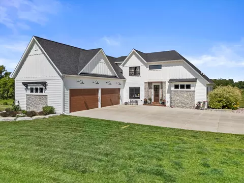 s53w26764 Gemstone, Waukesha, WI 53189