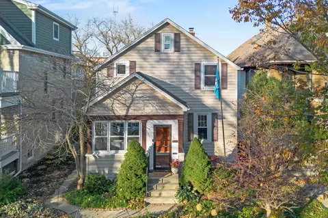 4483 N Cramer, Shorewood, WI 53211