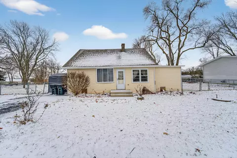 28421 107th, Trevor, WI 53179