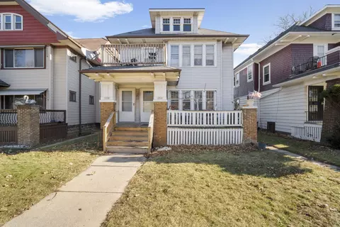 3906 N 6th #3908, Milwaukee, WI 53212
