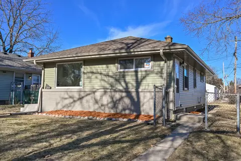7218 W Carmen, Milwaukee, WI 53218