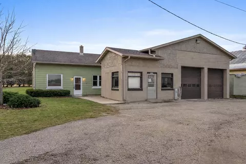 n9090 Dairyland Drive, Mosel, WI 53015