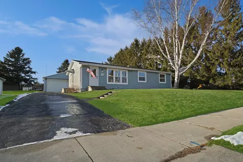 1143 Third, Lomira, WI 53048