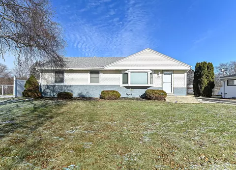 6206 W Fairlane, Brown Deer, WI 53223
