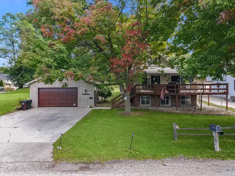 w246 Lake Street, Bloomfield, WI 53128