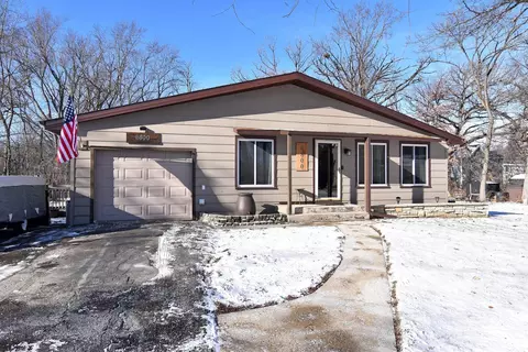 6800 243rd, Paddock Lake, WI 53168