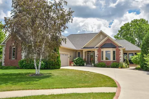 154 Water, Cedar Grove, WI 53013