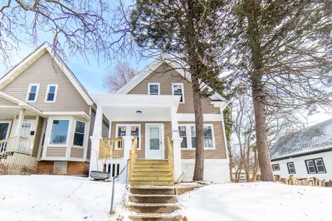 3422 N 11th, Milwaukee, WI 53206