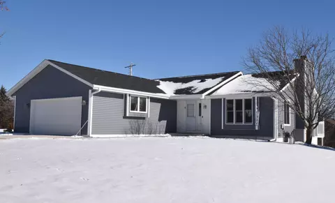 7904 S 67th, Franklin, WI 53132