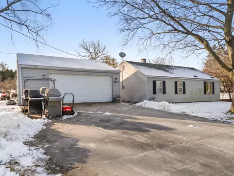 4213 Menasha, Manitowoc, WI 54220