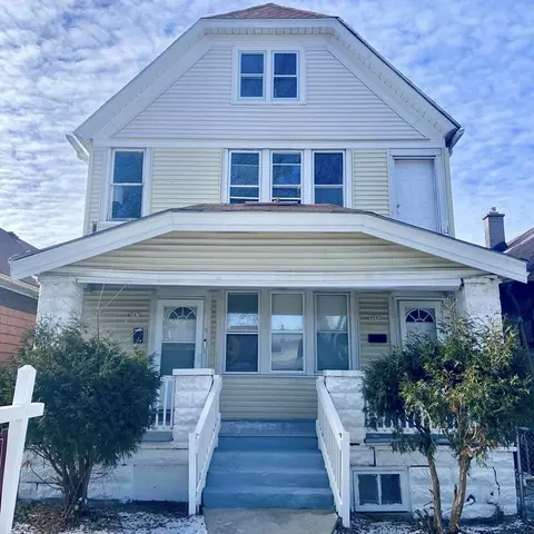 4047 N 19th #4049, Milwaukee, WI 53209