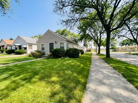 4302 N 36th, Milwaukee, WI 53216
