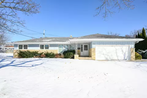 6046 S 22nd, Milwaukee, WI 53221