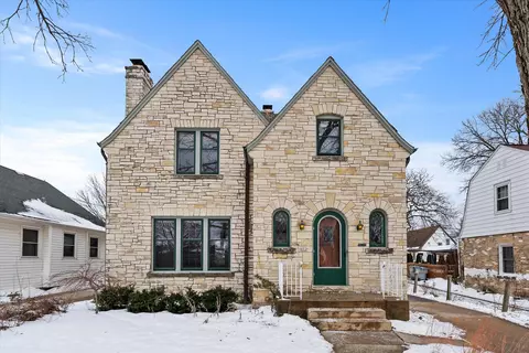 402 N 74th, Milwaukee, WI 53213