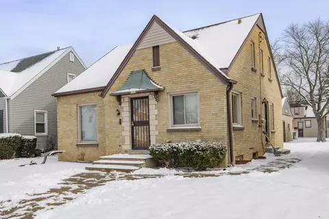 4460 N 42nd, Milwaukee, WI 53209