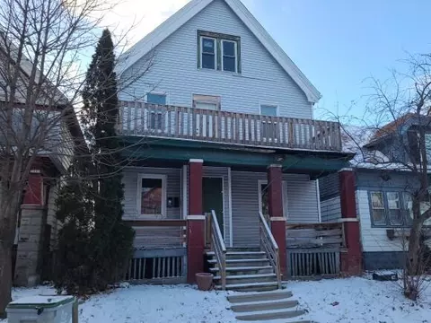 3033 N 28th, Milwaukee, WI 53210