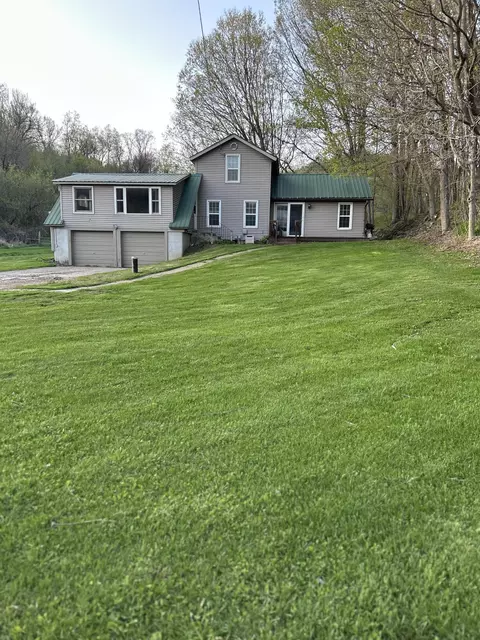 26766 County Highway Dd, Rockbridge, WI 53581