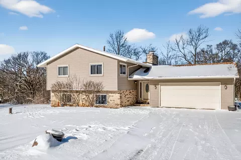 s65w25030 Verta Vis, Waukesha, WI 53189