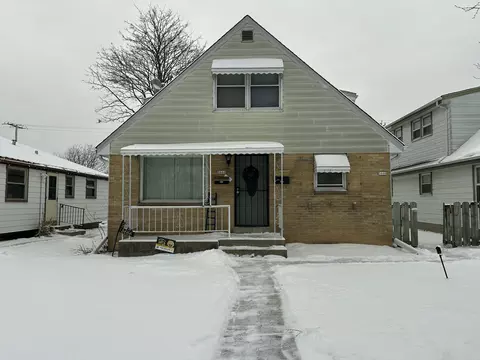 5666 N 97th #5668, Milwaukee, WI 53225