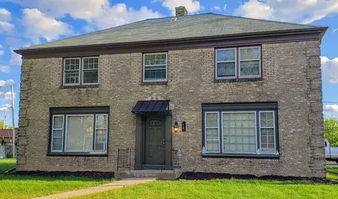 1941 W Hope, Milwaukee, WI 53209