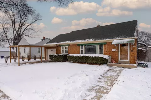 4220 W Reichert, Milwaukee, WI 53209