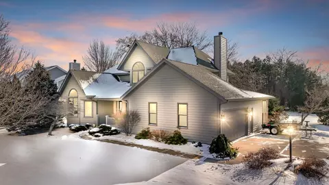 4731 Willow Wood, Mount Pleasant, WI 53403