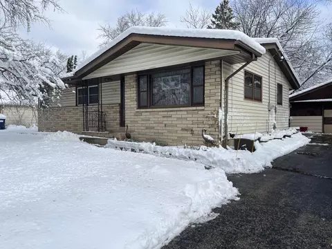 7902 N 53rd, Milwaukee, WI 53223