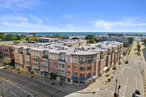 141 Main #430, Racine, WI 53403