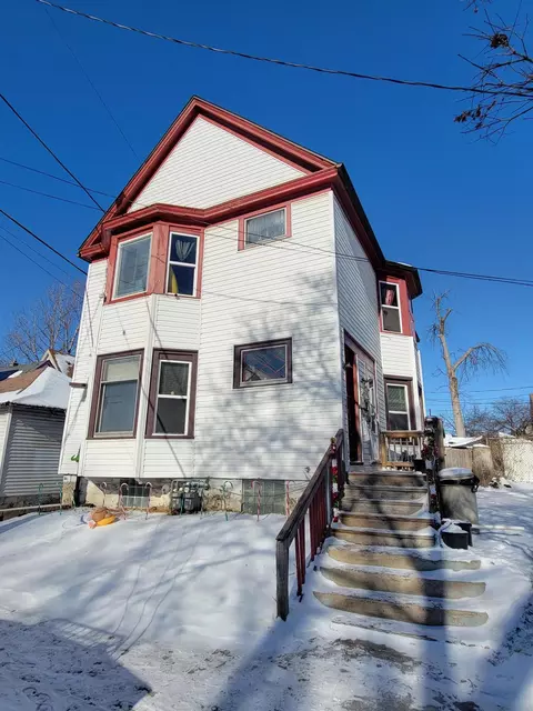 3612 W Scott, Milwaukee, WI 53215