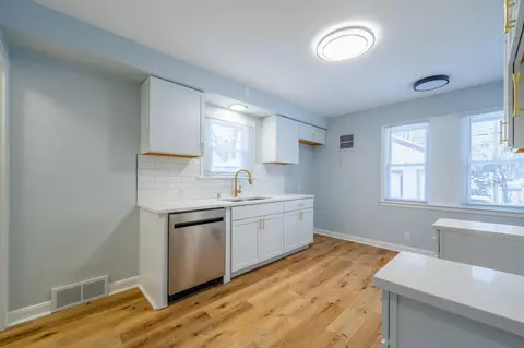 5657 N 40th, Milwaukee, WI 53209