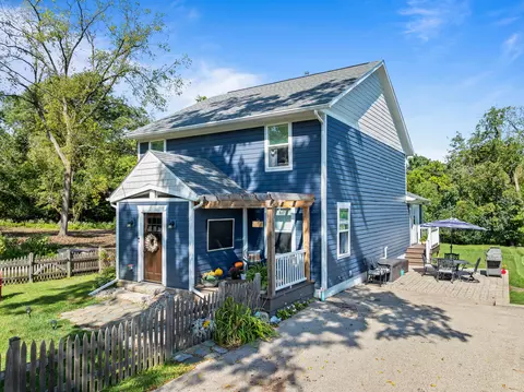 w3608 Glenmore Avenue, Linn, WI 53147