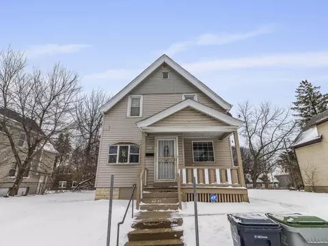 3234 N Achilles, Milwaukee, WI 53212