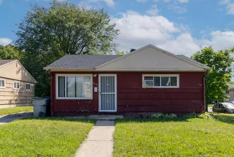 6127 W Carmen, Milwaukee, WI 53218