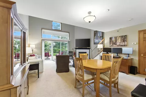 2975 River Birch #C, Brookfield, WI 53045
