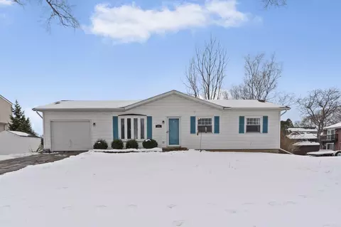 121 W Spaulding, Watertown, WI 53098